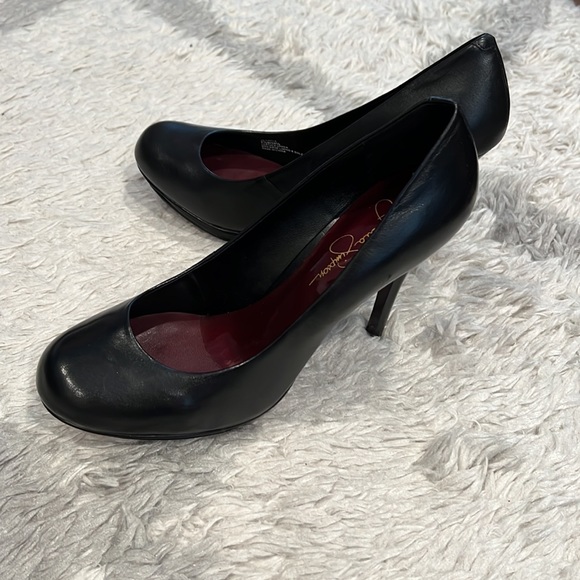Jessica Simpson pumps - Picture 1 of 5